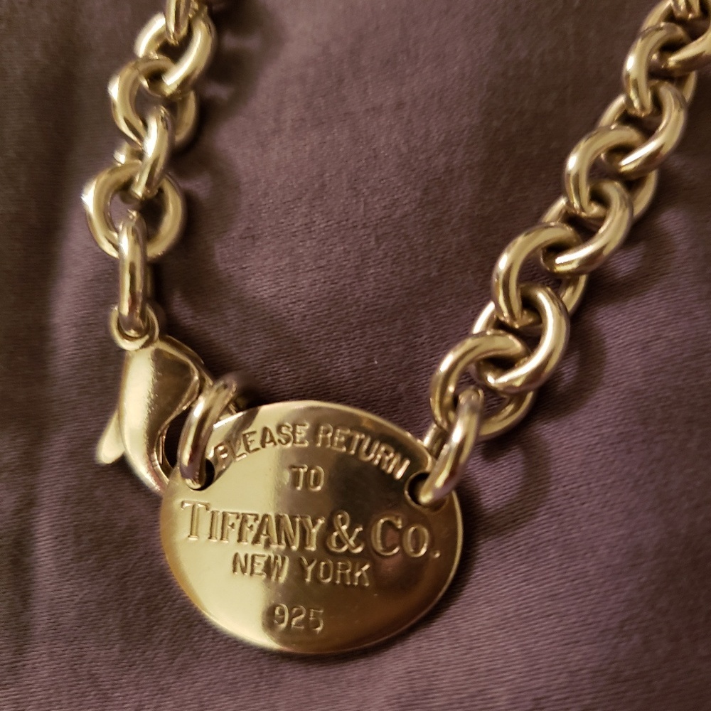Tiffany & Co oval tag necklace